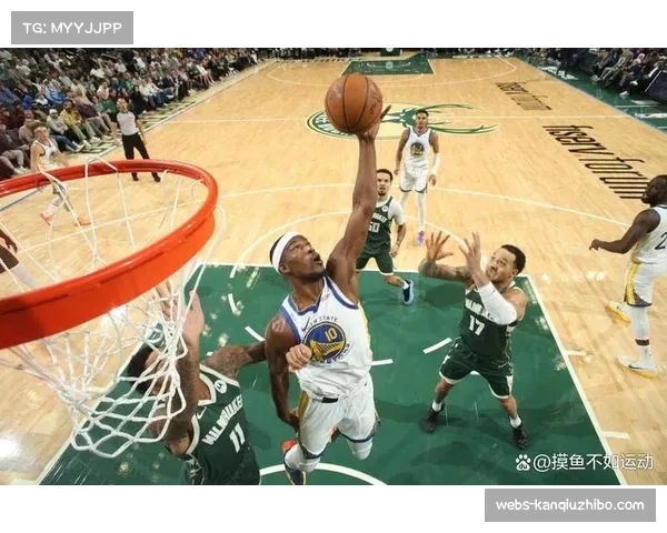 罗林斯状态火热，贡献32分8助攻，助雄鹿客场力克勇士