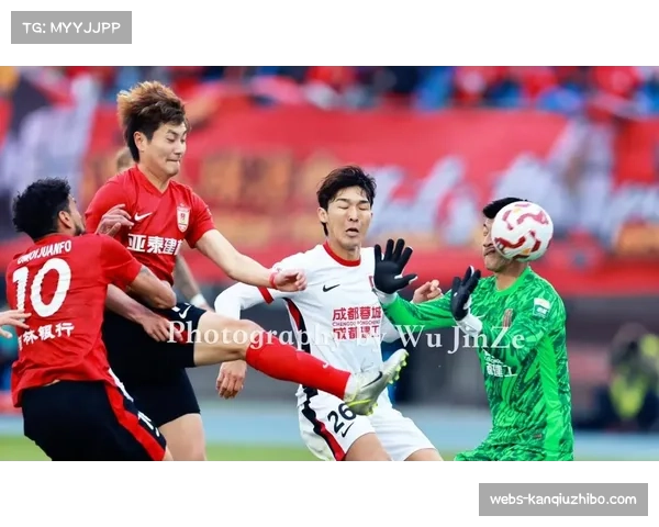 中超保级大战全景解析：亚泰攻防失衡陷入降级泥潭